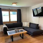 بيت للعطل Haus Nussbaum By Interhome